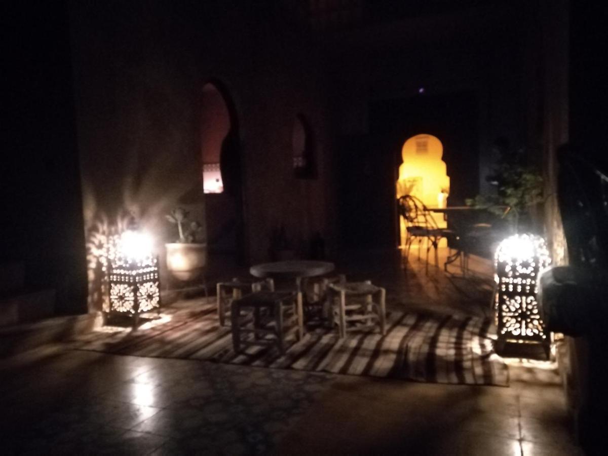 Riad Amar Merzouga Bagian luar foto