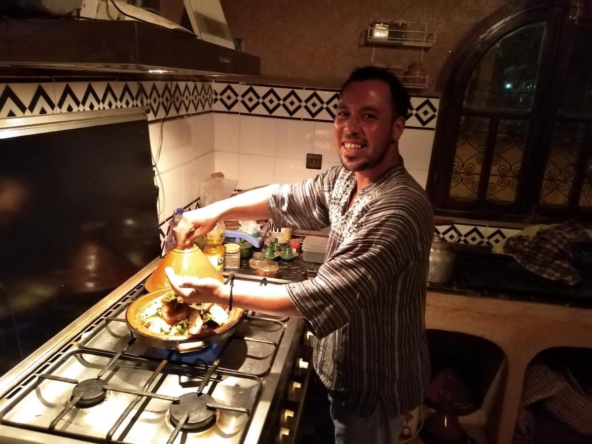 Riad Amar Merzouga Bagian luar foto