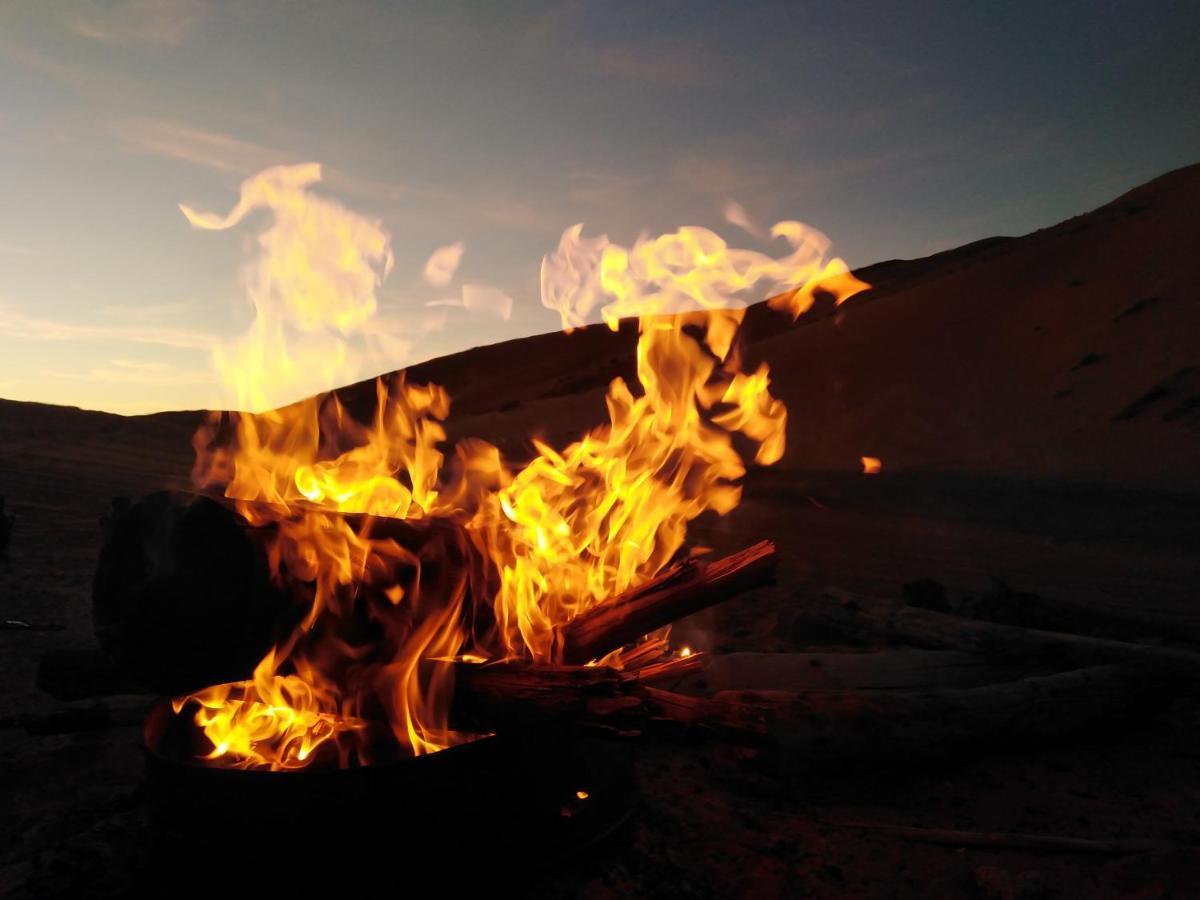 Riad Amar Merzouga Bagian luar foto